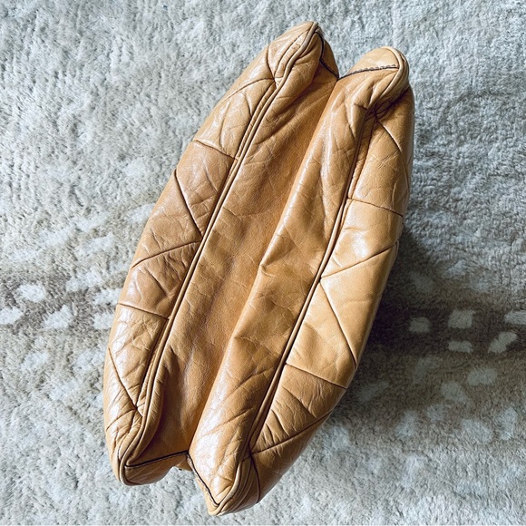 Marc Jacobs Lou Bowler Patchwork Quilted Leather Chain Strap Bag  Tan - Picture 6 of 16